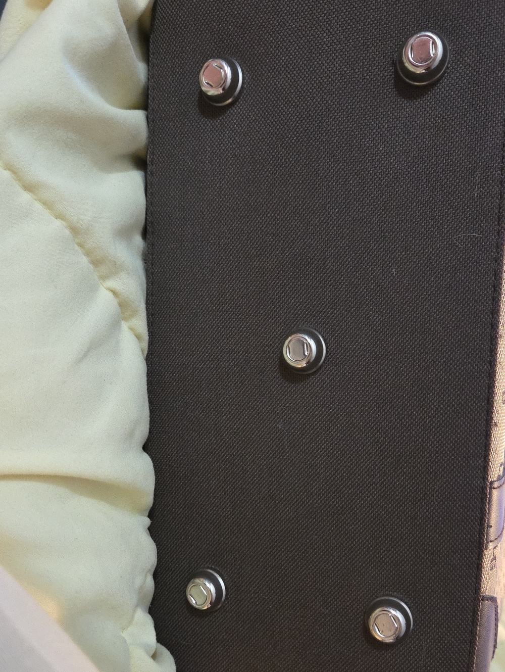 "LG" Monogram Travel bag - Picture 8 of 9